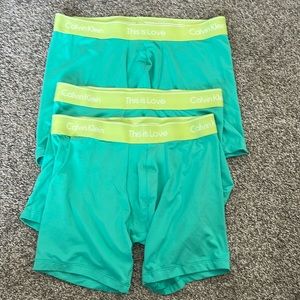 Men Calvin Klein boxer briefs